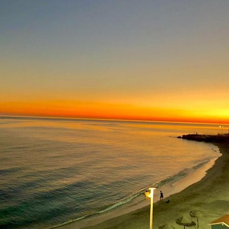 Super Front Line Modern New Apartm Nerja Exterior photo
